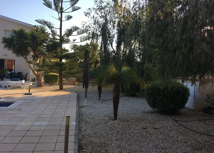 Anthiana Villa Coral Bay