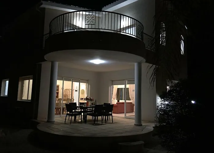 Anthiana Villa Coral Bay