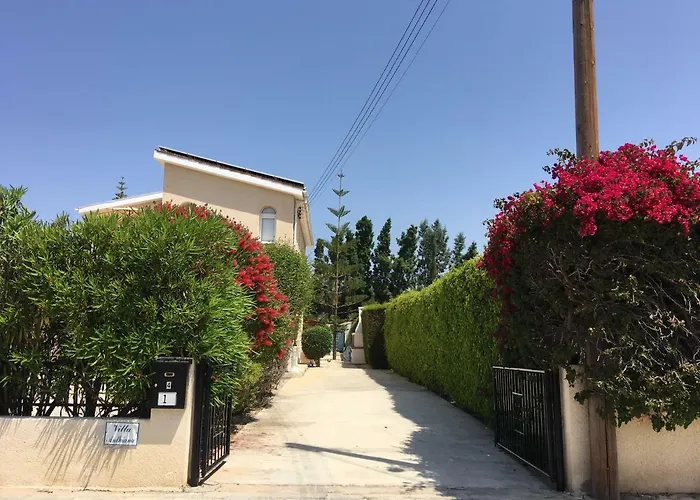 Anthiana * Coral Bay