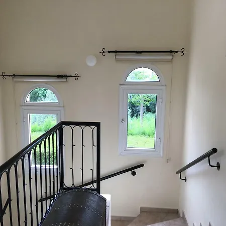 Anthiana Villa Coral Bay