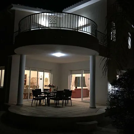 Anthiana Villa Coral Bay