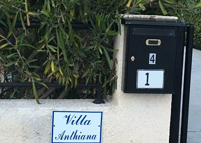 Anthiana Villa Coral Bay